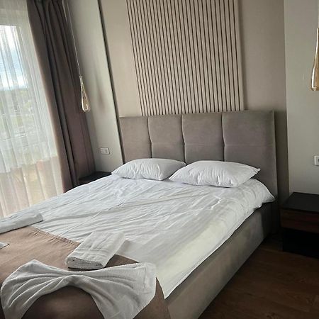 Апартаменти Sunvi В Жк Сонячний Квартал Golubinoye ภายนอก รูปภาพ
